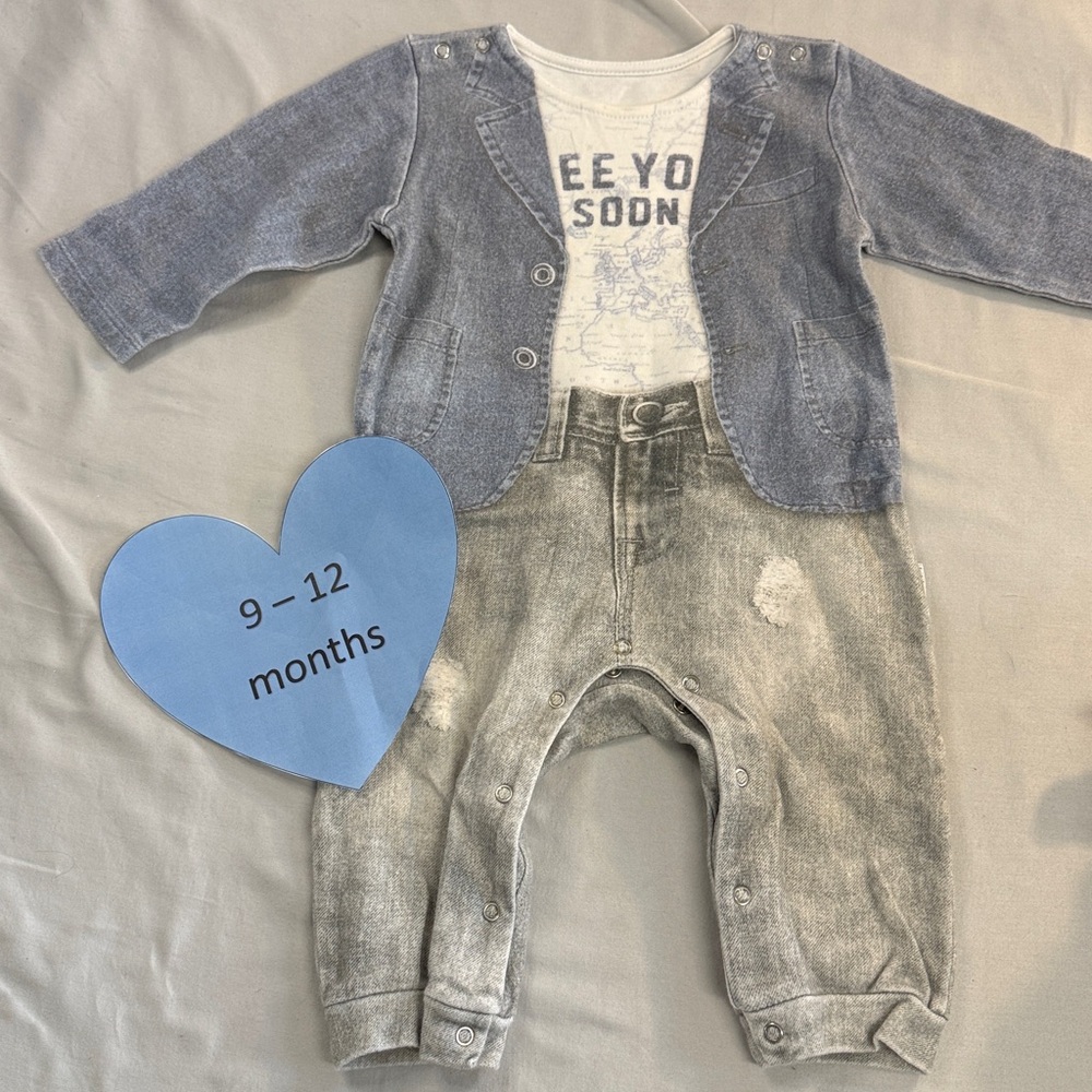 Kitikate Baby Romper one piece in Soft Grey